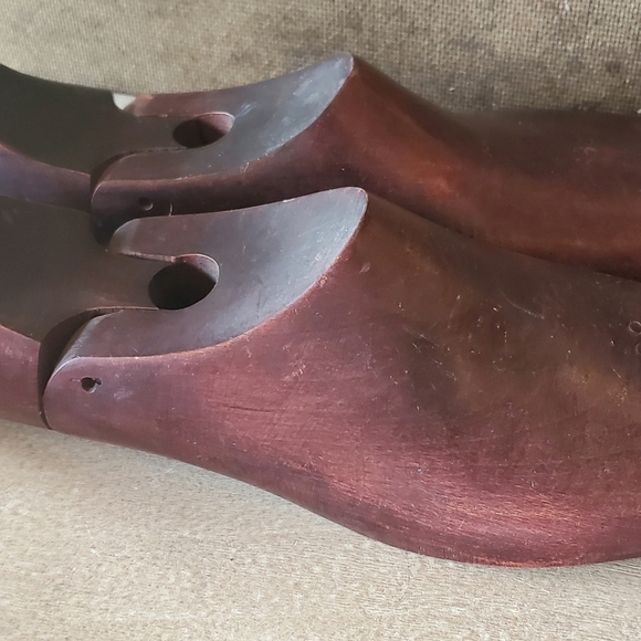 Vintage Wood Shoe Stretchers set of 2 - Picture 7 of 7